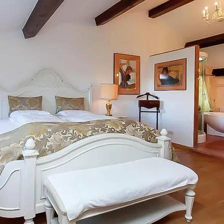 Luxury Ardennes With Pool And Sauna Casa de Férias *